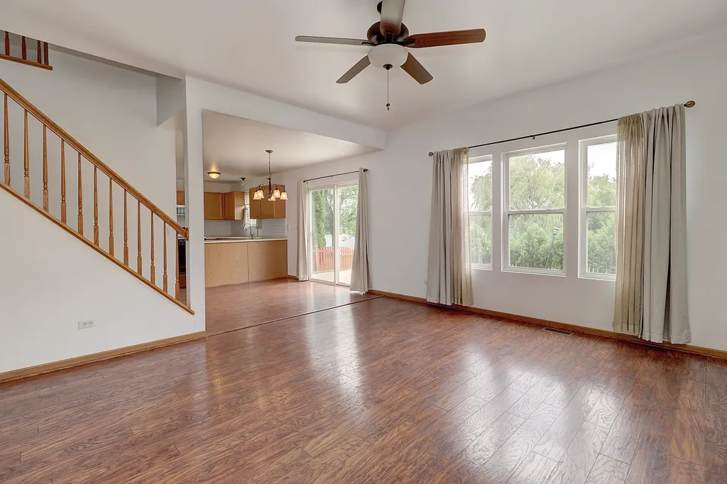 1610 Lake Pointe Court Plainfield IL 60586
