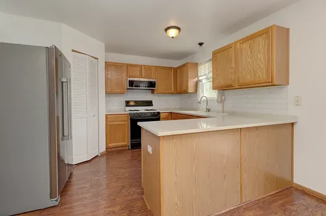 1610 Lake Pointe Court Plainfield IL 60586