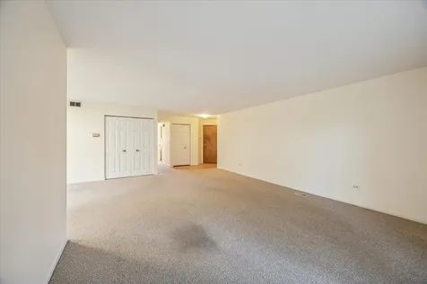 546 Banyon Lane La Grange IL 60525