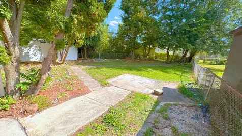 14039 South Claire Boulevard Robbins IL 60472