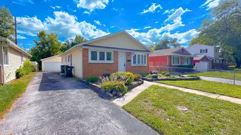 14039 South Claire Boulevard Robbins IL 60472