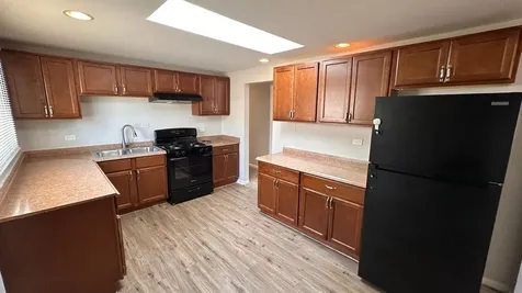 14039 South Claire Boulevard Robbins IL 60472