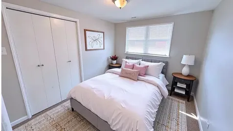 14039 South Claire Boulevard Robbins IL 60472