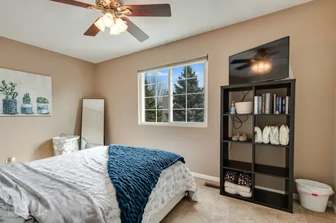 1860 Tamahawk Lane Naperville IL 60564