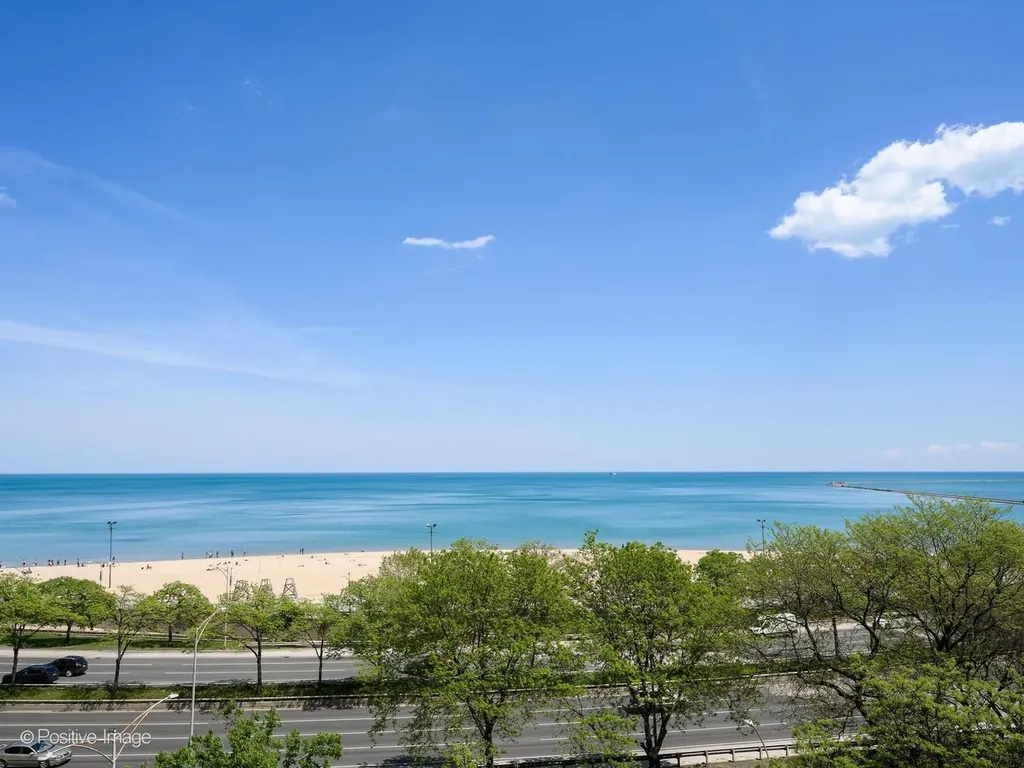 1040 North Lake Shore Drive Chicago IL 60611