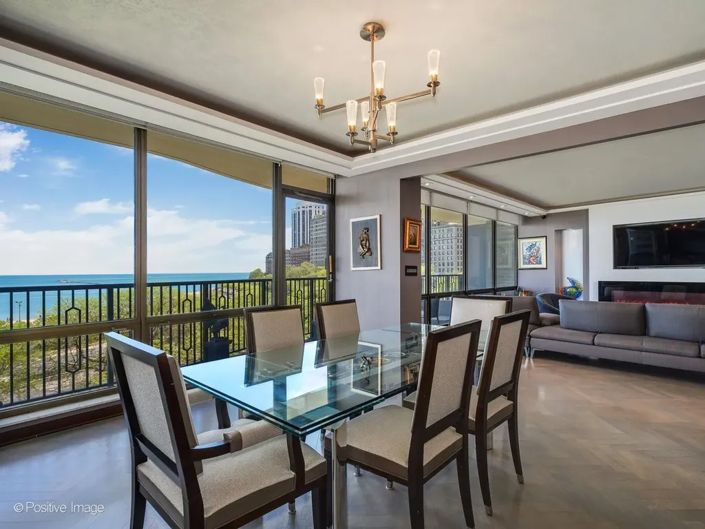 1040 North Lake Shore Drive Chicago IL 60611