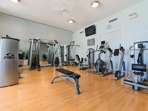 1040 North Lake Shore Drive Chicago IL 60611