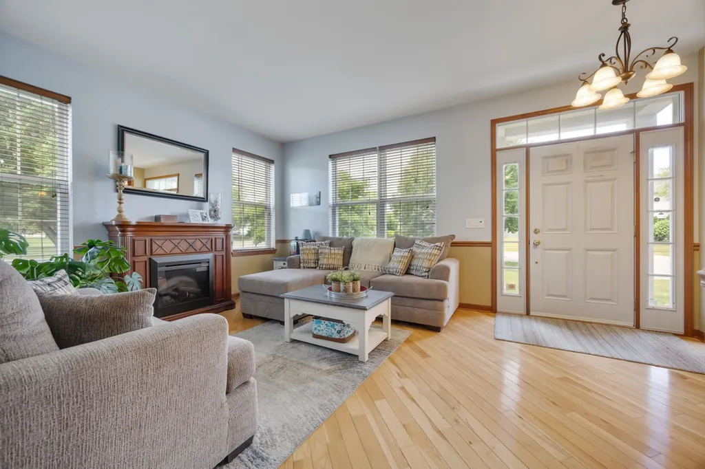 11476 Heritage Lane Huntley IL 60142