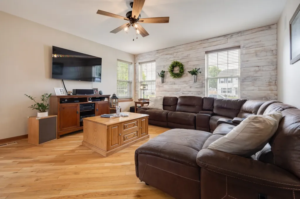 11476 Heritage Lane Huntley IL 60142