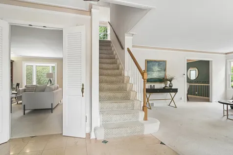 572 East Monterey Road Palatine IL 60074