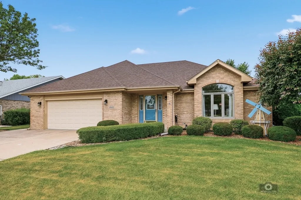 19600 Edgebrook Lane Tinley Park IL 60487