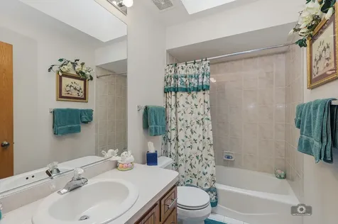 19600 Edgebrook Lane Tinley Park IL 60487