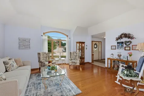 19600 Edgebrook Lane Tinley Park IL 60487