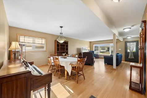 3810 Emerson Drive Schiller Park IL 60176