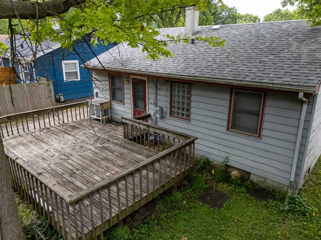 1332 North Main Street Naperville IL 60563