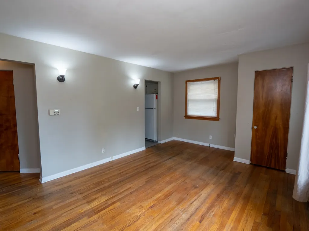 1332 North Main Street Naperville IL 60563