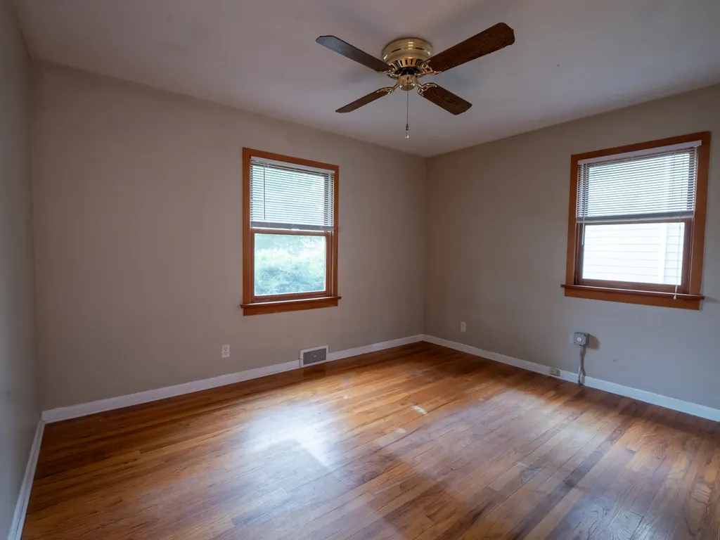 1332 North Main Street Naperville IL 60563