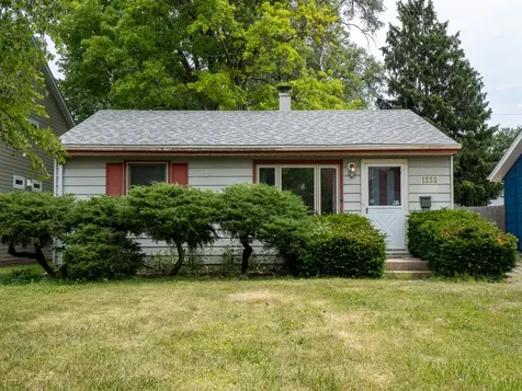 1332 North Main Street Naperville IL 60563