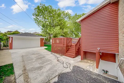 1426 South 10th Avenue Maywood IL 60153