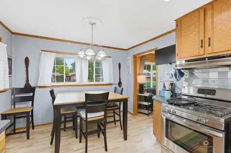 6021 Jody Lane Tinley Park IL 60477