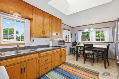 6021 Jody Lane Tinley Park IL 60477