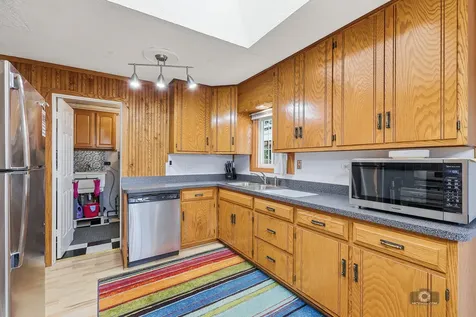 6021 Jody Lane Tinley Park IL 60477