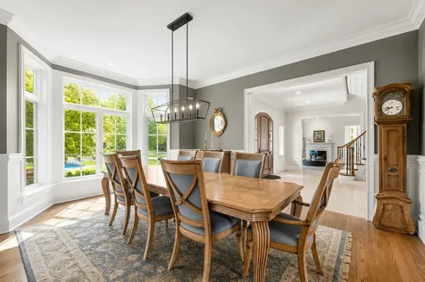 1330 West Whitmore Court Lake Forest IL 60045