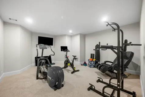 1330 West Whitmore Court Lake Forest IL 60045