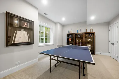 1330 West Whitmore Court Lake Forest IL 60045