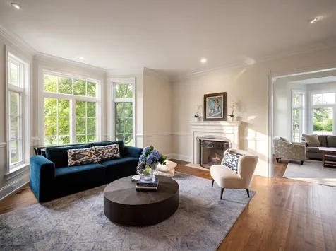 1330 West Whitmore Court Lake Forest IL 60045