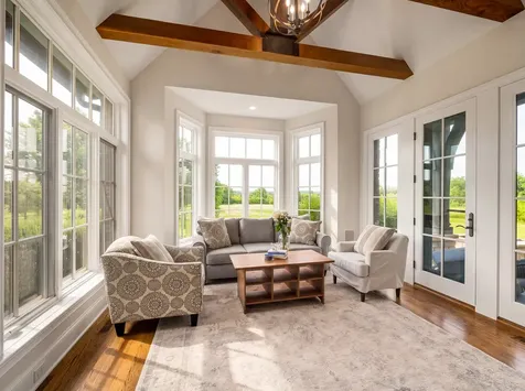 1330 West Whitmore Court Lake Forest IL 60045