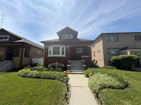 2134 South 16th Avenue Broadview IL 60155