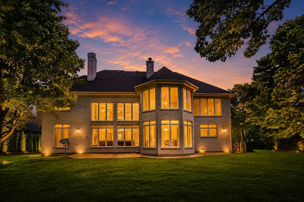 1315 Darien Club Drive Darien IL 60561