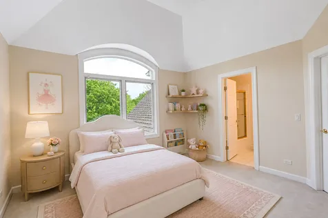 1315 Darien Club Drive Darien IL 60561