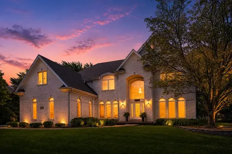 1315 Darien Club Drive Darien IL 60561
