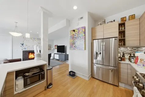2424 West Chicago Avenue Chicago IL 60622