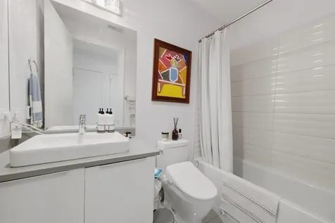 2424 West Chicago Avenue Chicago IL 60622