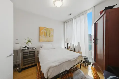 2424 West Chicago Avenue Chicago IL 60622