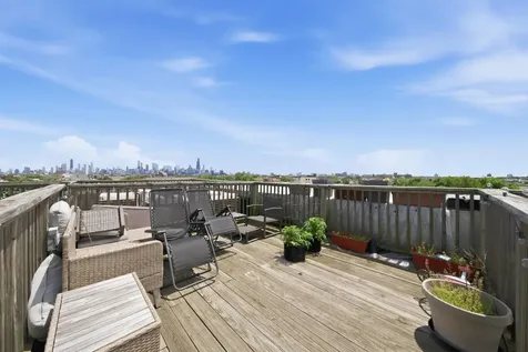 2424 West Chicago Avenue Chicago IL 60622