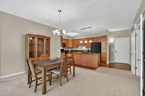 799 Graceland Avenue Des Plaines IL 60016