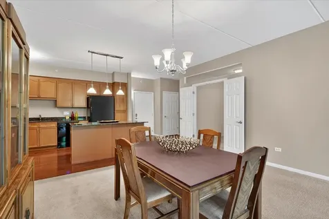 799 Graceland Avenue Des Plaines IL 60016