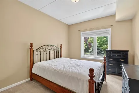 799 Graceland Avenue Des Plaines IL 60016