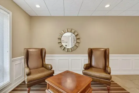 799 Graceland Avenue Des Plaines IL 60016