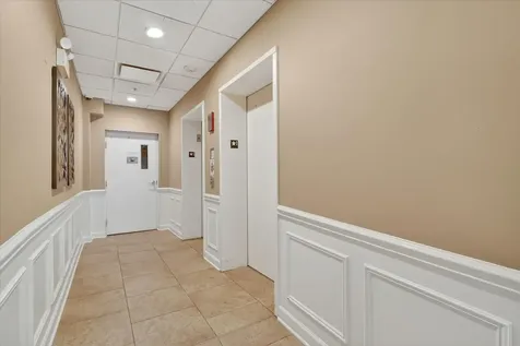 799 Graceland Avenue Des Plaines IL 60016