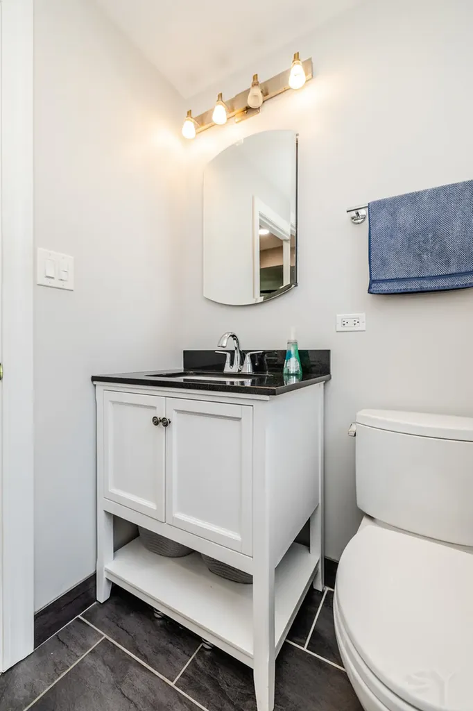 10948 South Albany Avenue Chicago IL 60655