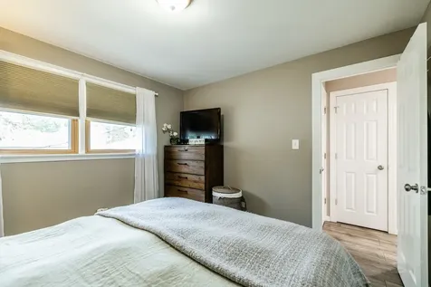 10948 South Albany Avenue Chicago IL 60655