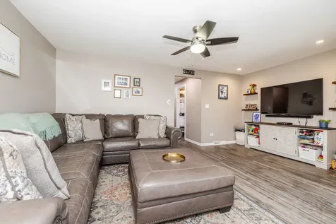 10948 South Albany Avenue Chicago IL 60655