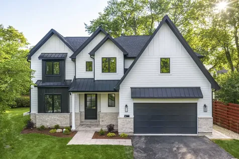 440 Briarhill Road Glenview IL 60025