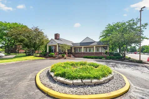 104 Glengarry Drive Bloomingdale IL 60108