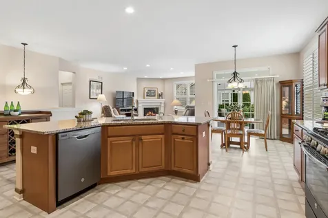 4044 Chesapeake Lane Naperville IL 60564